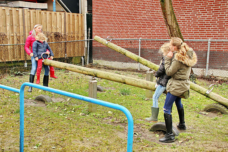 Paaseieren zoeken en spelmiddag_23